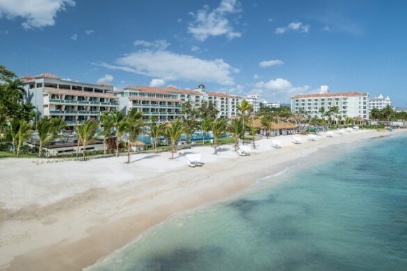 Travel Advisor Asset-SDR-Beach-East-West