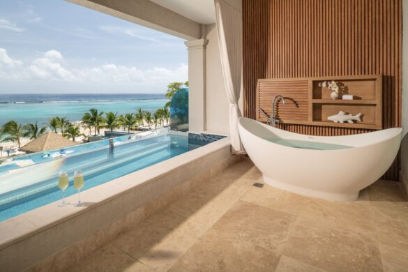 Travel Advisor Asset-SDR-Room-TSKY-Balcony-1