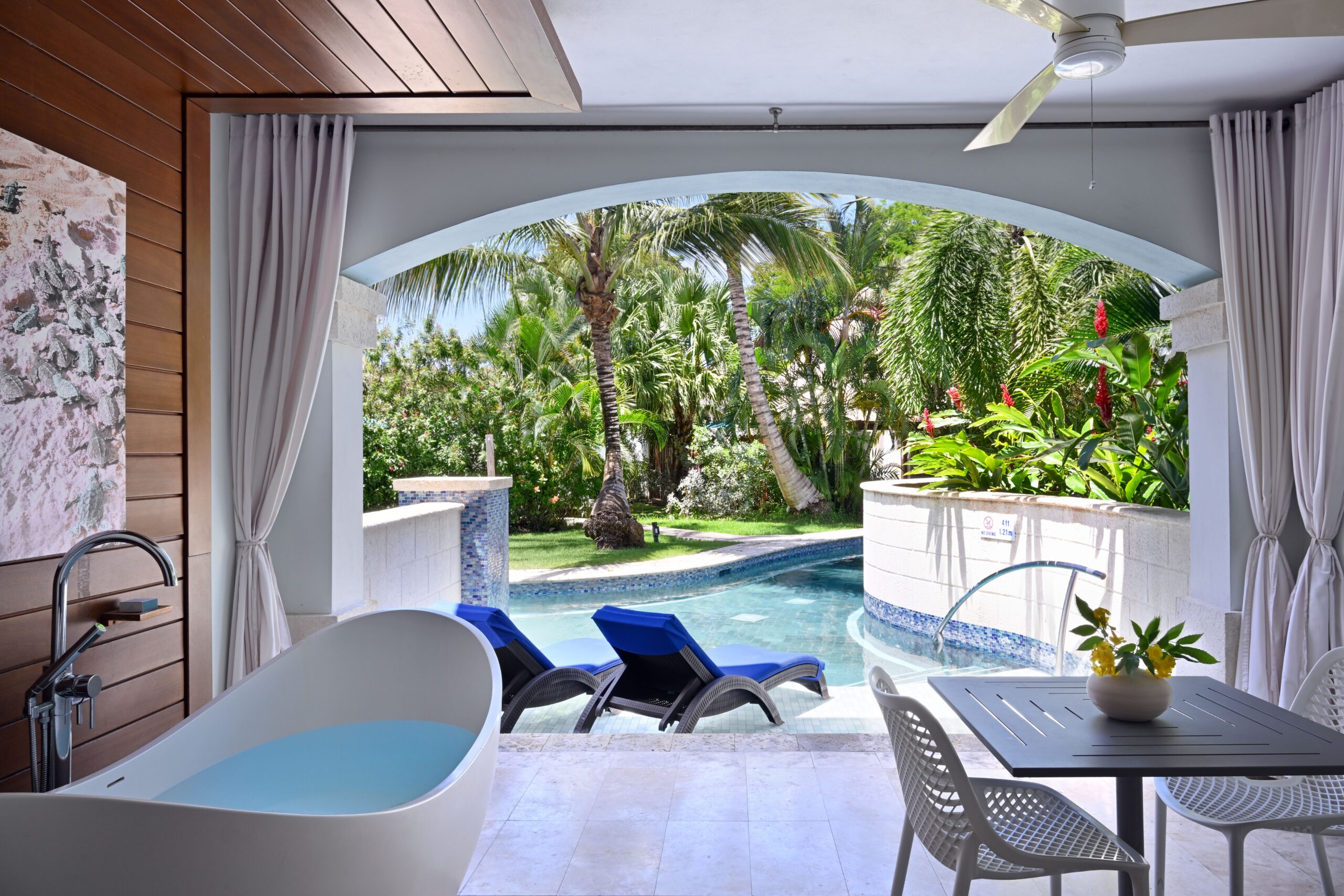 South Seas Swim-up Club Level Ultra Suite with patio soaking tub at Sandals Royal Barbados, a last-minute all-inclusive discount in Barbados