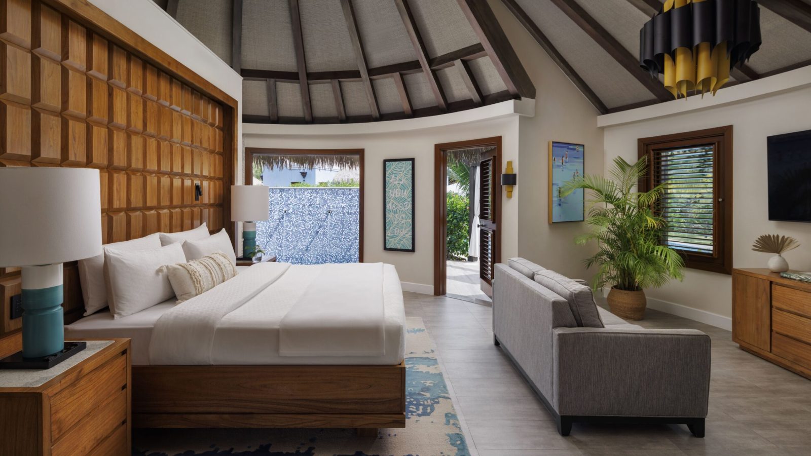 sandals-south-coast-rondoval-butler-villa-interior-bedroom-living-area