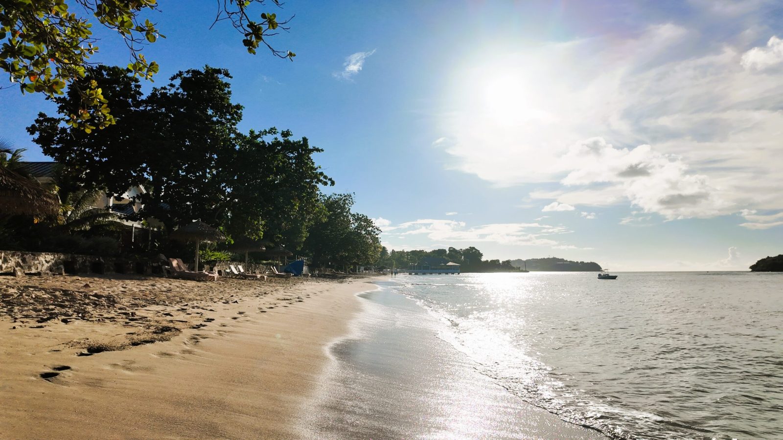 sandals-halcyon-beach-st-lucia-beach-scaled.jpg